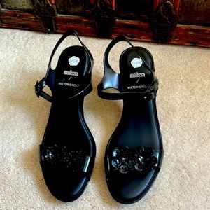 Victor&Rolf Black shoes made in Brazil. They are Vegan and this is the Melissa.